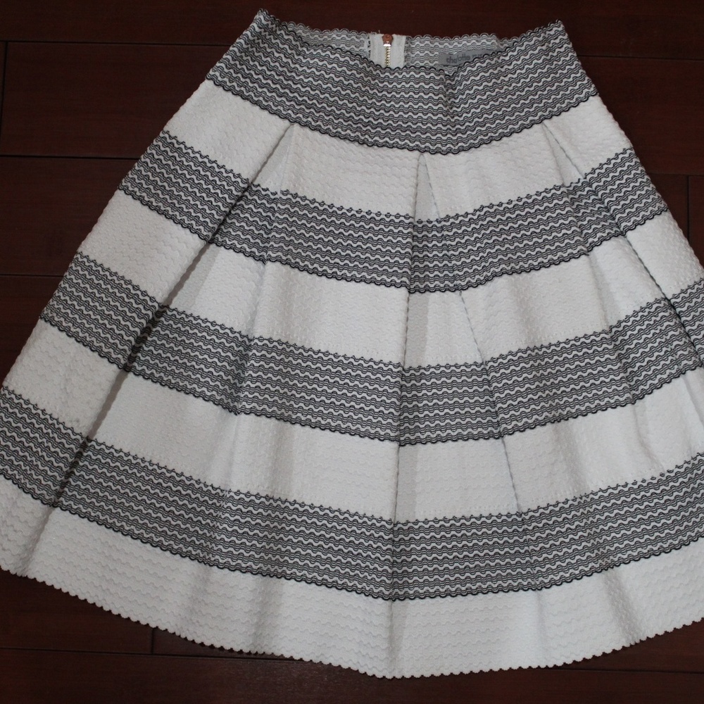 Charlotte Russe Stiff Scalloped Skirt